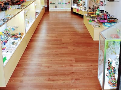 Herbals Finest CBD & KRATOM SHOP