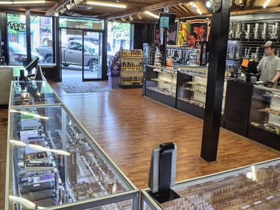 High Life Smoke Shop