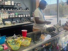 High Notes Vape and Hemp Dispensary (West Faulkner Location)
