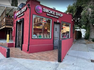 Hyperion Smoke & Vape