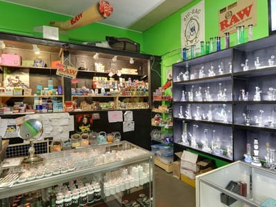 Irie Hawaii Smoke Shop Pahoa