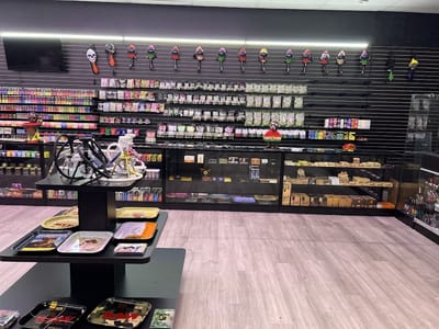 Island tobacco and vape