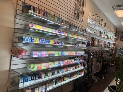 Js Smoke Shop CBD KRATOM GLASS