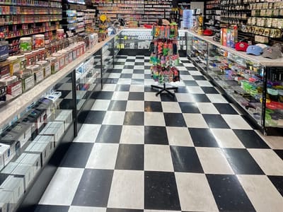 King tobacco Vape and hookah