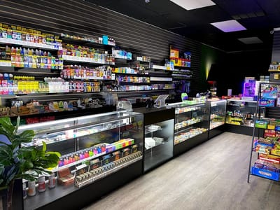 Kings smoke shop