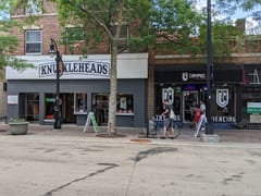 Knuckleheads CBD & Vapes