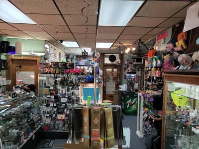 Knuckleheads CBD & Vapes