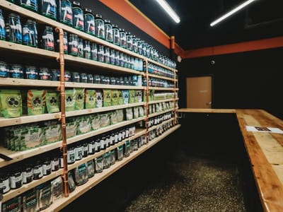 Lakeshore Tobacco Vapor