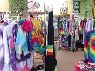 Leos World Dispensary