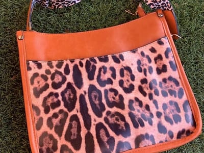 Live Well Think Happiness CBD & Botique