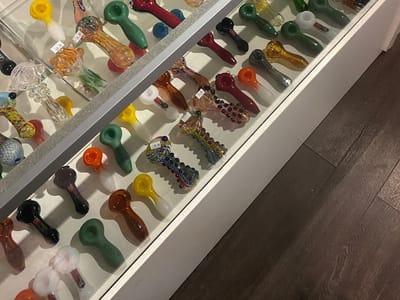 M Street Glass & Vape