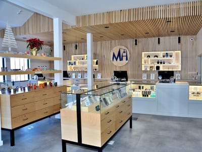 Mammoth Holistics Cannabis Dispensary & Delivery