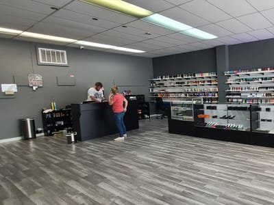 Midwest Vapers World