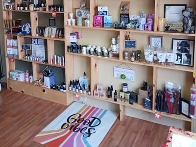 Mike & Catherine - Our-CBD-Store