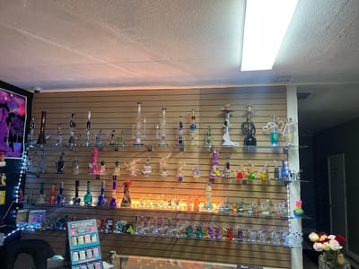 Mo' Smoking All CBD Kratom and more