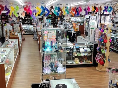 Mojo's Smokes and Gifts