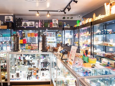 Montreal Vape N Smoke N CBD