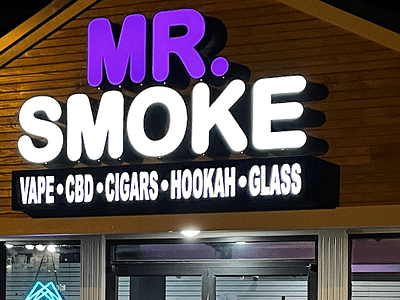 MR. SMOKE FAYETTEVILLE