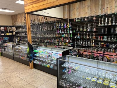 Mr Smoke shop | Vape | CBD | Disposables | Hookah | Delta 8 | Kratom | Delta 9 | Elf Bar | Esco Bars | delta 10