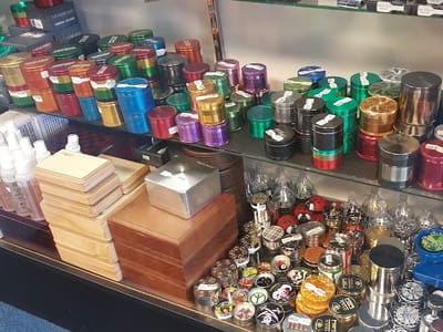 Mr Smoke shop | Vape | CBD | Disposables | Hookah | Delta 8 | Kratom | Delta 9 | Elf Bar | Esco Bars | delta 10