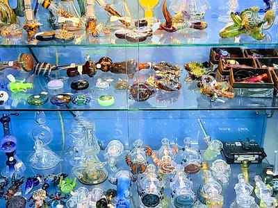 Mr Smoke shop | Vape | CBD | Disposables | Hookah | Delta 8 | Kratom | Delta 9 | Elf Bar | Esco Bars | delta 10