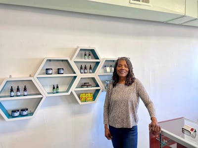 Muncheez N Stuff (CBD Store)