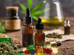 Muncheez N Stuff (CBD Store)