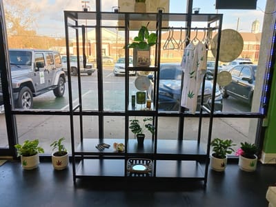 Nature's Gifts Cbd Store