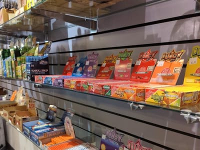 Negz Naturals CBD and Vapes