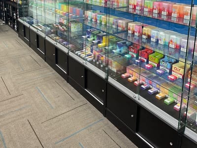 NEIGHBORHOOD SMOKE VAPE CBD SHOP