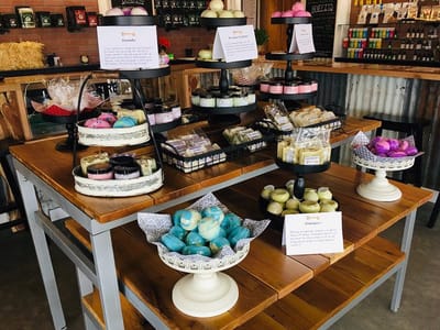 NEW AGE RELIEF | Kratom | CBD | Vapes