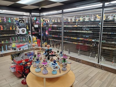 Nicollet Tobacco Vape & CBD