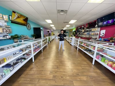 Nuggies Cannabis Store - El Paso Delta 9 THC & CBD