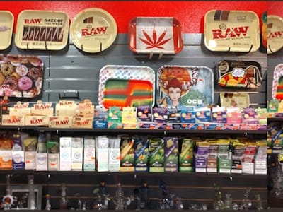 OG Lucky's Smoke Shop