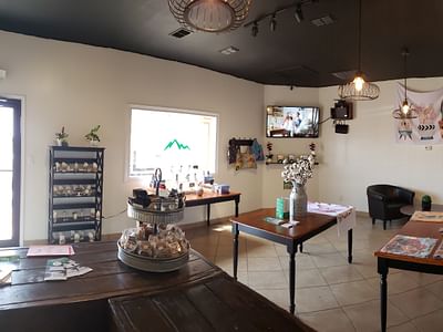 Organic Heights Premium CBD & Boutique