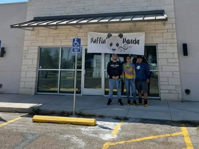 Puffin' Panda Smoke Shop