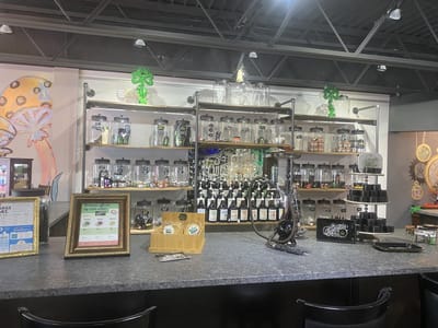 Queens Green Apothecary - Coastal CBD Dispensary