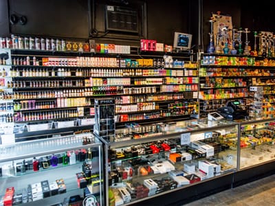 Raja's Smoke Shack & CBD Store - Malden