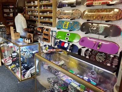 Ray's CBD Smoke Shop LLC