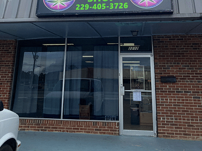 Ray's CBD Smoke Shop LLC