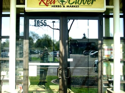 Red Clover Herbs & Market