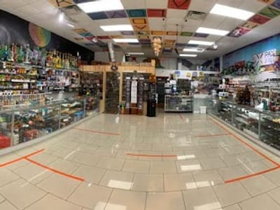 Red Dragon Smoke Shop LBV