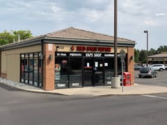 Red Star Vapor & CBD