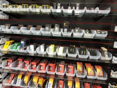 Red Star Vapor & CBD