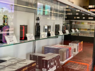 Red Star Vapor & CBD