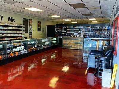 Red Star Vapor & CBD