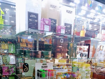 Rev up Smoke And Gift/CBD, Kratom,And more