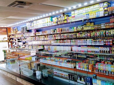 Rev up Smoke And Gift/CBD, Kratom,And more