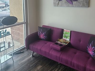 Roxy's CBD & Wellness