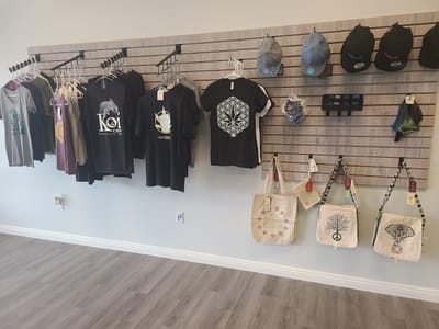 Roxy's CBD & Wellness
